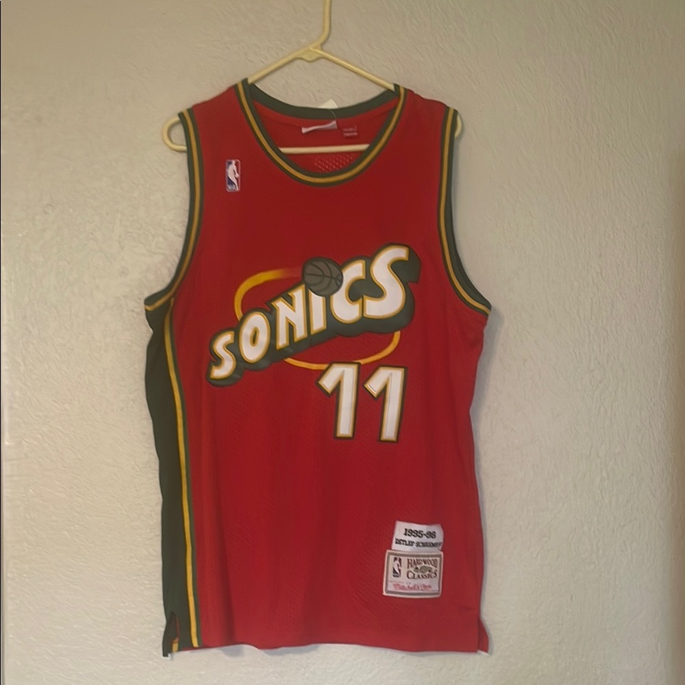 Mitchell & Ness Red Seattle SuperSonics Jersey